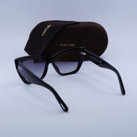 Final Price! Tom Ford Wyatt FT0871 01B Sunglasses - Picture 8 of 8
